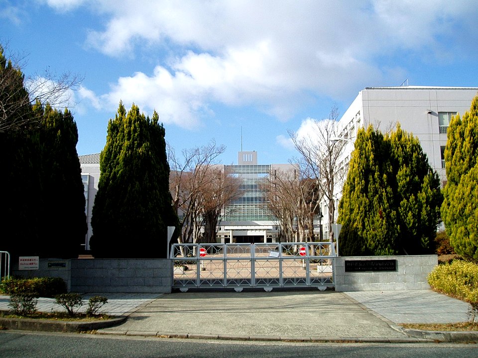 Kobe-City-College-of-Technology-2011123001