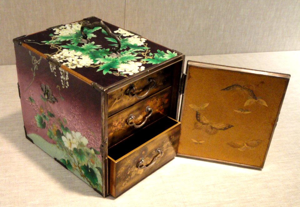 Kodansu Small Chest, late 19th century, Japan, porcelain enamel on silver, lacquer, and engraved silver - Art Institute of Chicago - DSC00247