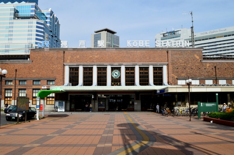 Kobe Station (Hyogo), ekisha