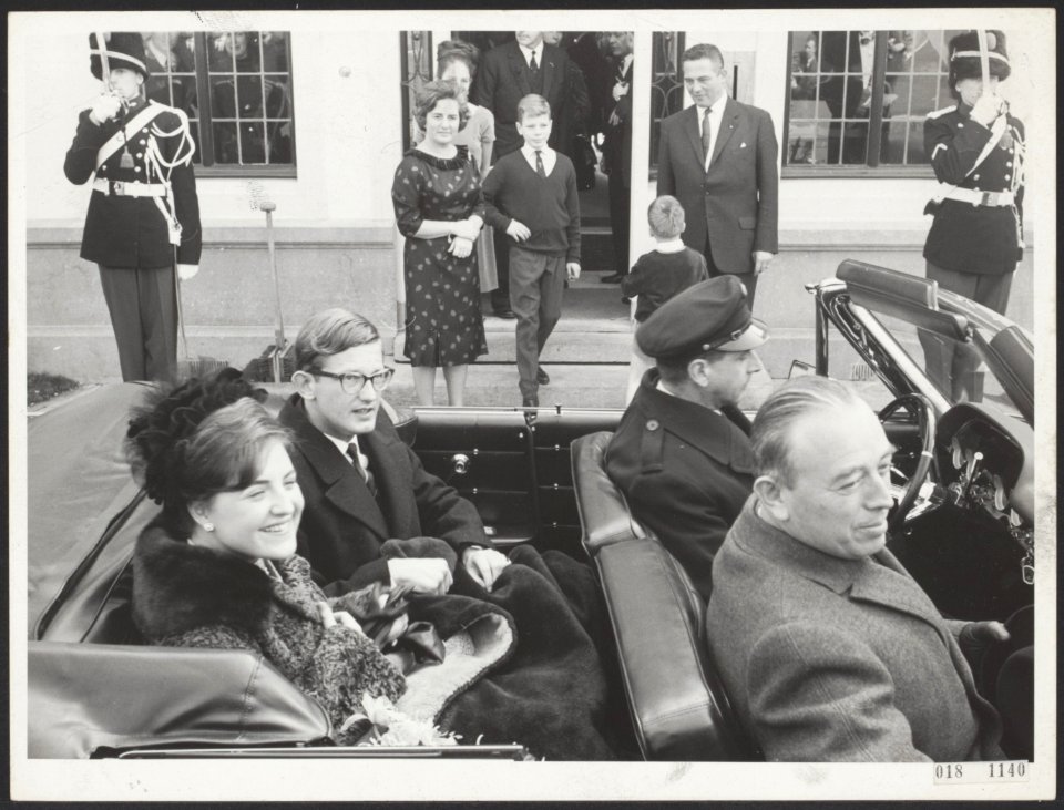 Koninklijk huis, prinsessen, auto's, Margriet, prinses, Bestanddeelnr 018-1140