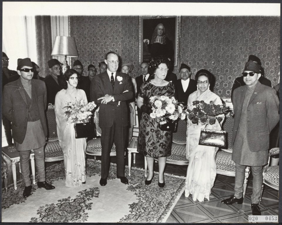 Koninklijk huis, koningen, prinsen, koninginnen, burgemeesters, Bernhard, prins,, Bestanddeelnr 020-0453