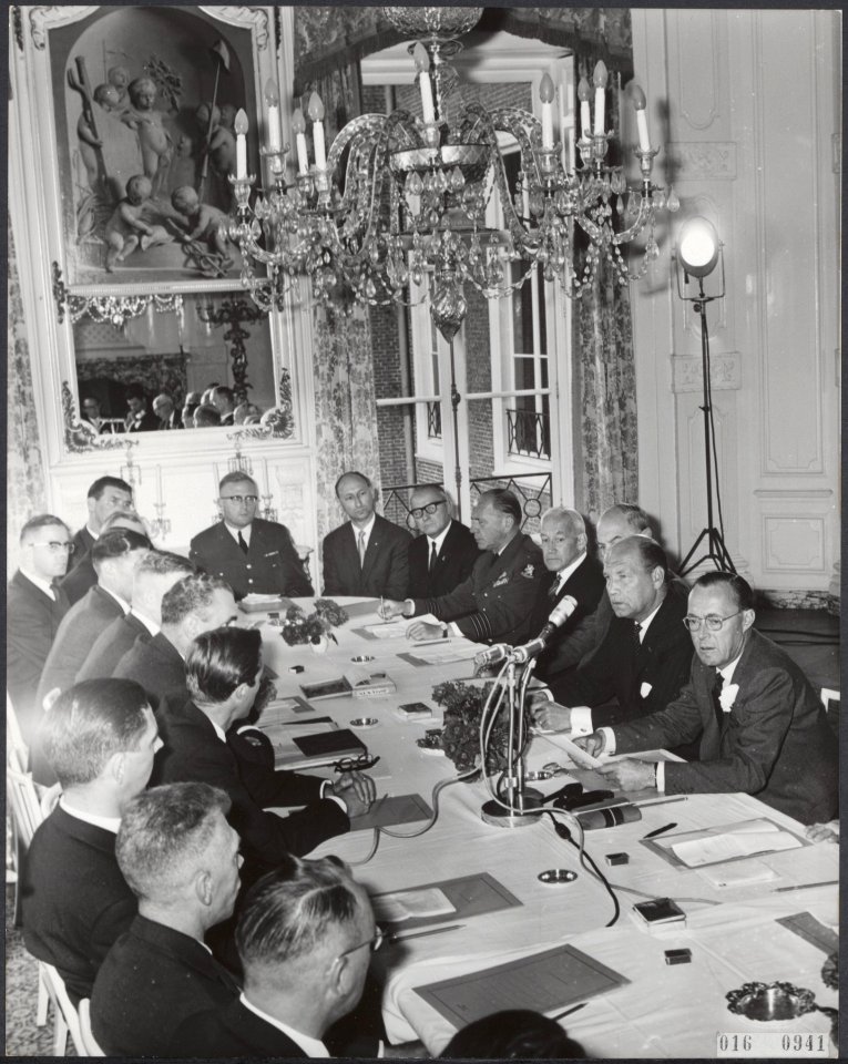 Koninklijk huis, prinsen, redevoeringen, vergaderingen, Bernhard, prins, Raad va, Bestanddeelnr 016-0941