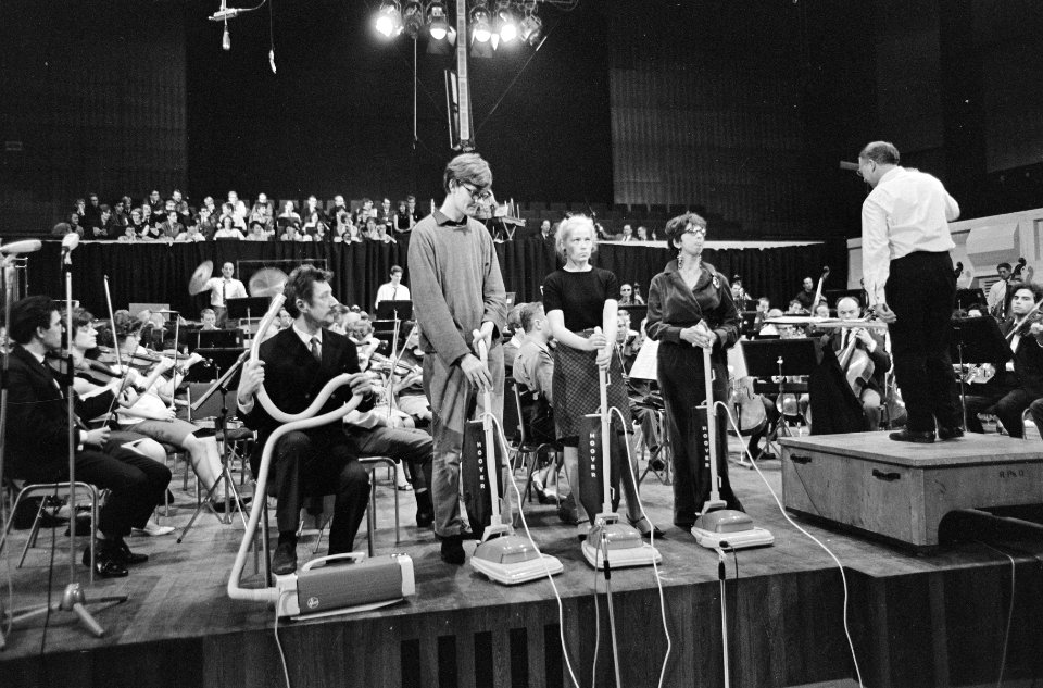 Kolderconcert in de Doelen te Rotterdam, repetitie, v.l.n Albert Mol, Jasper van, Bestanddeelnr 920-3286