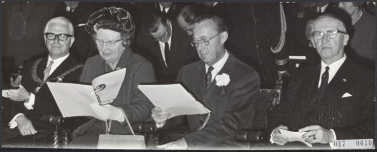 Koninklijk huis, koninginnen, prinsen, bezoeken, bijeenkomsten, burgemeesters, W, Bestanddeelnr 017-0010