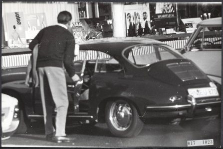 Koninklijk huis, prinsen, VERTREKKEN, personenauto's, Claus, prins, BRD, Bestanddeelnr 017-1023