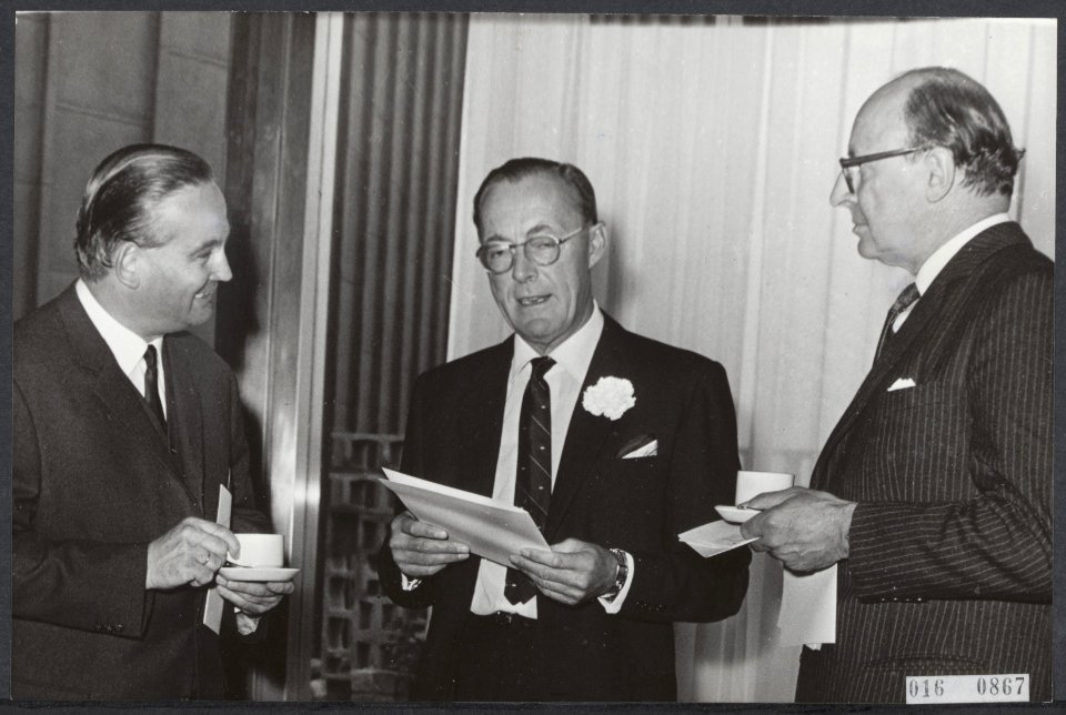 Koninklijk huis, prinsen, jubilea, ambassadeurs, Bernhard, prins, Garran P., Hof, Bestanddeelnr 016-0867