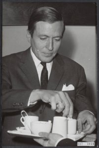 Koninklijk huis, prinsen, portretten, koffie, congressen, Claus, prins, Nederlan, Bestanddeelnr 017-1049