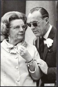 Koninklijk huis, koninginnen, prinsen, defiles, koninginnedag, Bernhard, prins, , Bestanddeelnr 017-0008