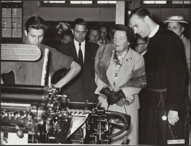 Koninklijk huis, bezoeken, drukkerijen, beroepsonderwijs, Juliana, koningin, Rk , Bestanddeelnr 015-0032