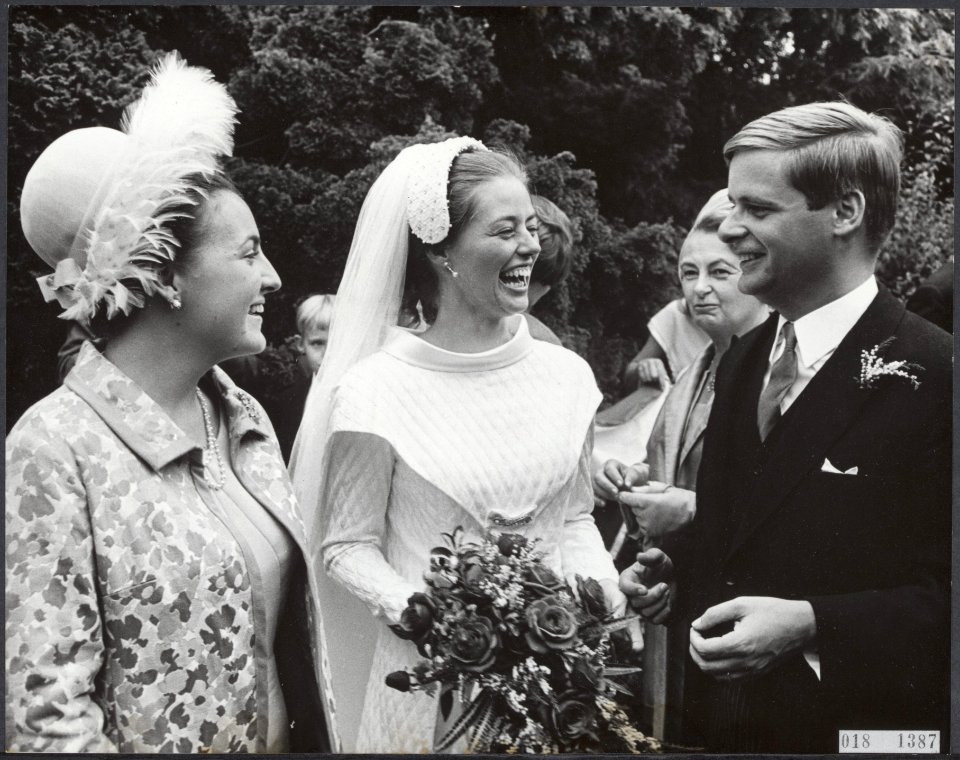 Koninklijk huis, prinsessen, huwelijken, recepties, Bentinck Mw CCv, Evelein, Bestanddeelnr 018-1387