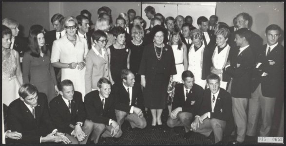 Koninklijk huis, koninginnen, olympische spelen, sporten, groepen, portretten, J, Bestanddeelnr 015-0655