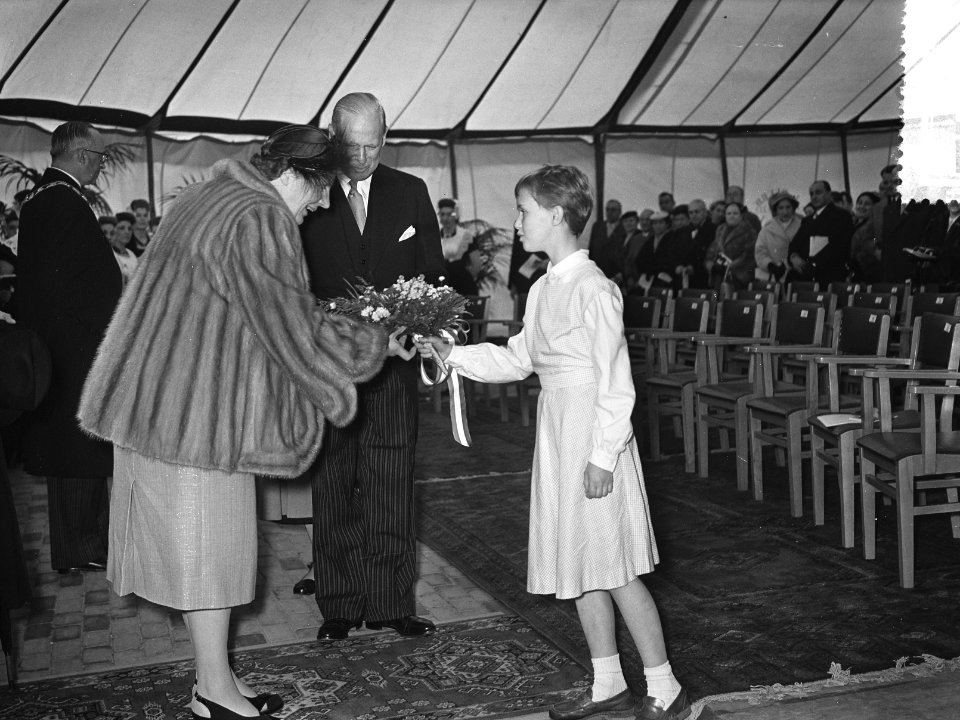 Koningin Juliana opent E55, Bestanddeelnr 907-1429