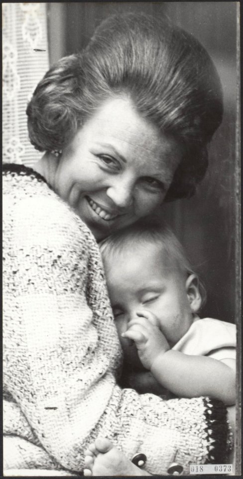 Koninklijk huis, prinsen, prinsessen, koninginnedag, zuigelingen, Beatrix, prins, Bestanddeelnr 018-0373