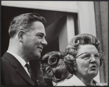 Koninklijk huis, koninginnen, defiles, koninginnedag, ministers, , Marijnen, Vic, Bestanddeelnr 015-0733