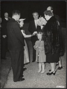 Koninklijk huis, koninginnen, prinsessen, zangkoren, ontvangsten, Caecilien-Vere, Bestanddeelnr 014-1292