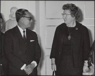 Koninklijk huis, koninginnen, ontvangsten, ministers, Utrecht, Bestanddeelnr 015-0737