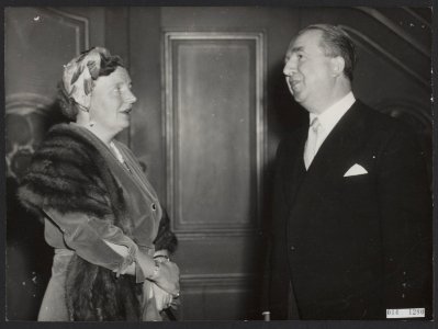 Koninklijk huis, koninginnen, ontvangsten, gesprekken, minister-presidenten, Fel, Bestanddeelnr 014-1280