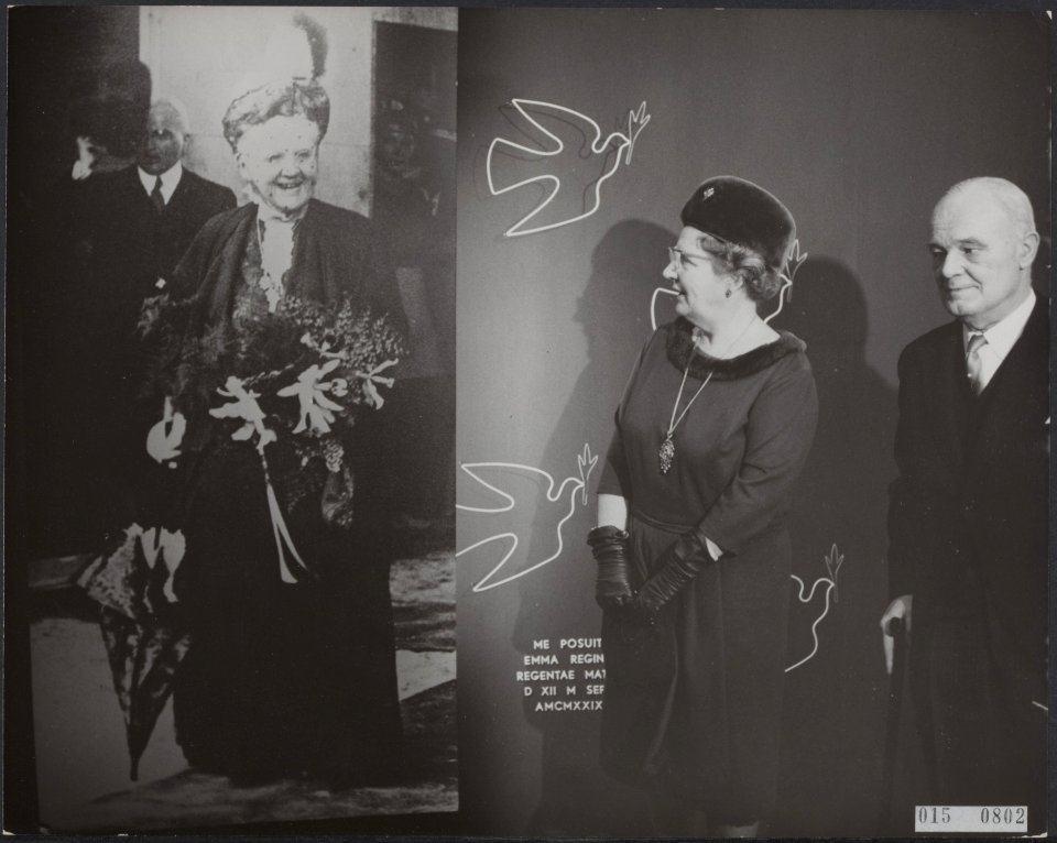 Koninklijk huis, koninginnen, bezoeken, ziekenhuizen, Bronovo, Emma Koningin, Ju, Bestanddeelnr 015-0802