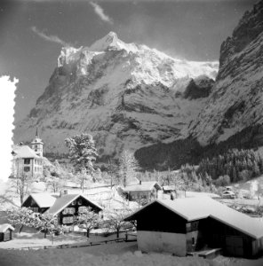 Koninklijk bezoek aan Grindelwald, plaatjes van Grindelwald, Bestanddeelnr 906-2237