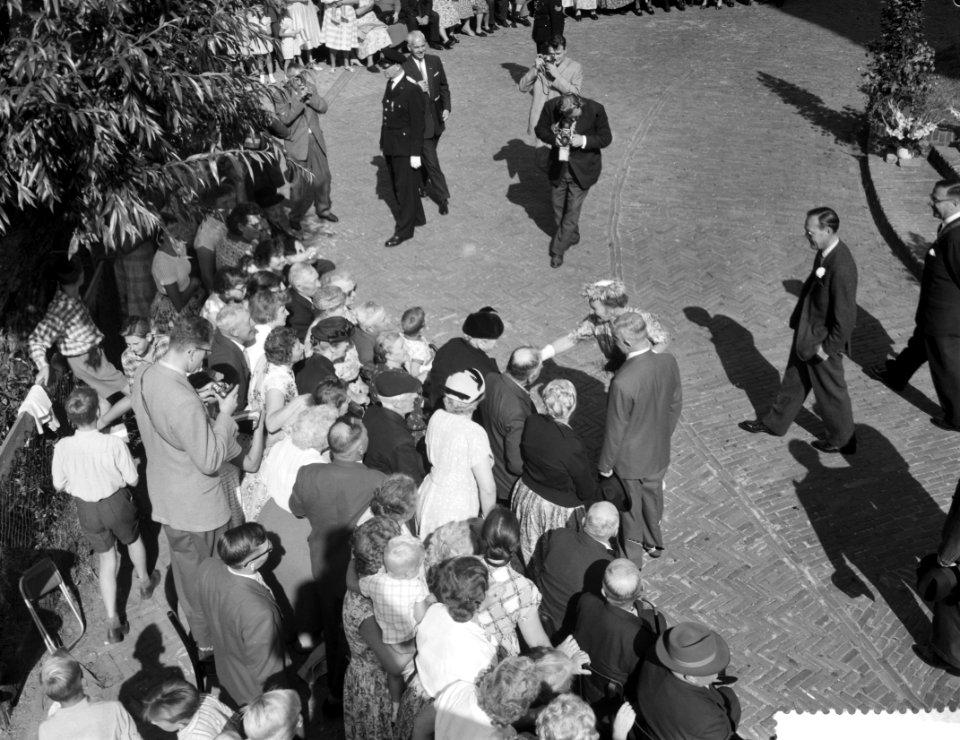 Koninklijk bezoek aan Amsterdam, derde dag, bezoek aan Rantdorp, Bestanddeelnr 910-6604