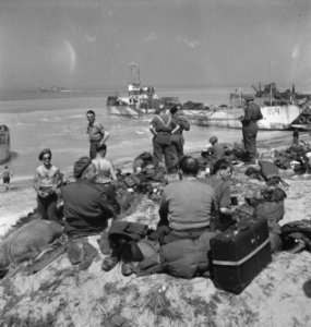 Koninklijke Nederlandse Brigade Prinses Irene. Landing in Normandië, Bestanddeelnr 934-9660