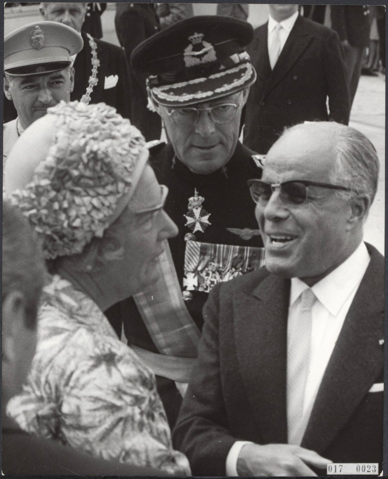 Koninklijk huis, koninginnen, prinsen, begroetingen, presidenten, staatsbezoeken, Bestanddeelnr 017-0023