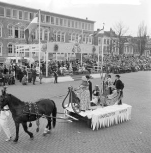 Koninklijk bezoek aan Groningen en Friesland (reportage), Bestanddeelnr 913-8899