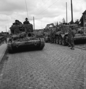 Koninklijke Nederlandse Prinses Irene Brigade. België tanks, Bestanddeelnr 934-9700