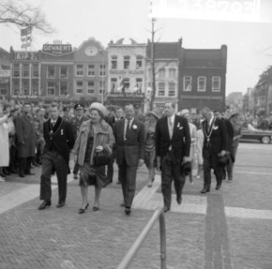 Koninklijk gezin bezoekt Utrecht reportage, Bestanddeelnr 913-8793