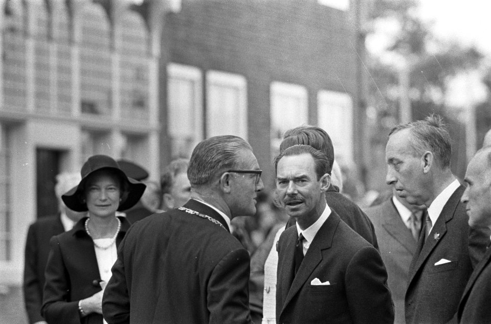 Koninklijk bezoek naar Zeeland, Bestanddeelnr 920-7036