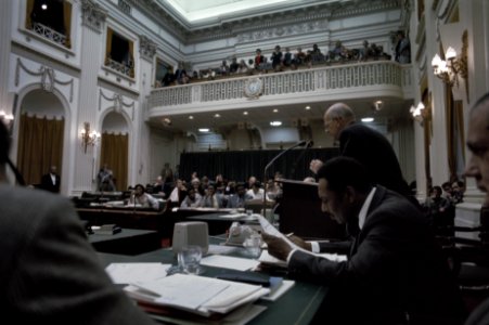 Koninkrijksdebat in Tweede Kamer met Surinaamse Statenleden minister de Gaay Fo, Bestanddeelnr 254-9703