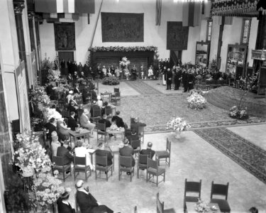 Koninklijk bezoek aan Den Haag (overzicht Ridderzaal), Bestanddeelnr 913-9016