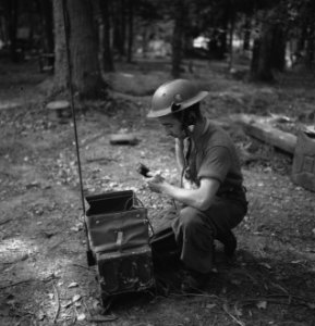 Koninklijke Nederlandse Brigade Prinses Irene. Normandië. Orne sector radiotele, Bestanddeelnr 934-9686