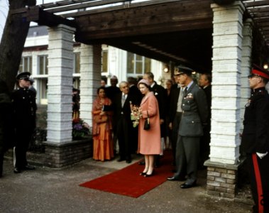 Koninginnen, prinsen, Elisabeth, Philip, Bestanddeelnr 254-7276