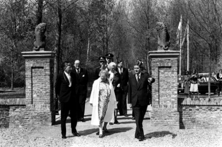 Koninginnen, Juliana, koningin, Bestanddeelnr 930-2623