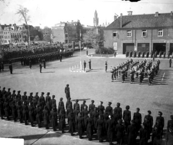Koninginnedag in Den Haag , Marine herdenking, Bestanddeelnr 934-5308