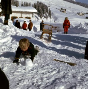 Koninklijke Familie voor wintersport in Lech, Oostenrijk Prins Johan Friso, Bestanddeelnr 254-8784