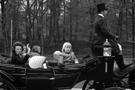 Koninginnedag op Soestdijk Beatrix en Claus en Willem Alexander (l), Constantij, Bestanddeelnr 927-1593