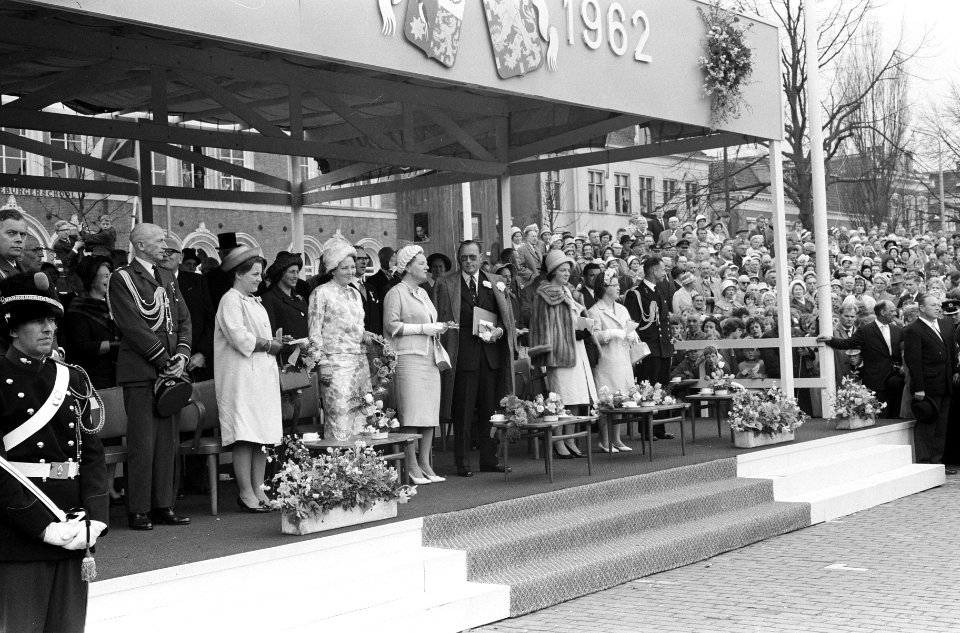 Koninklijk bezoek aan Friesland (reportage), Bestanddeelnr 913-8842