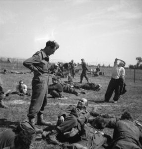 Koninklijke Nederlandse Brigade Prinses Irene. Normandië. Nederlandse oorlogscor, Bestanddeelnr 934-9693