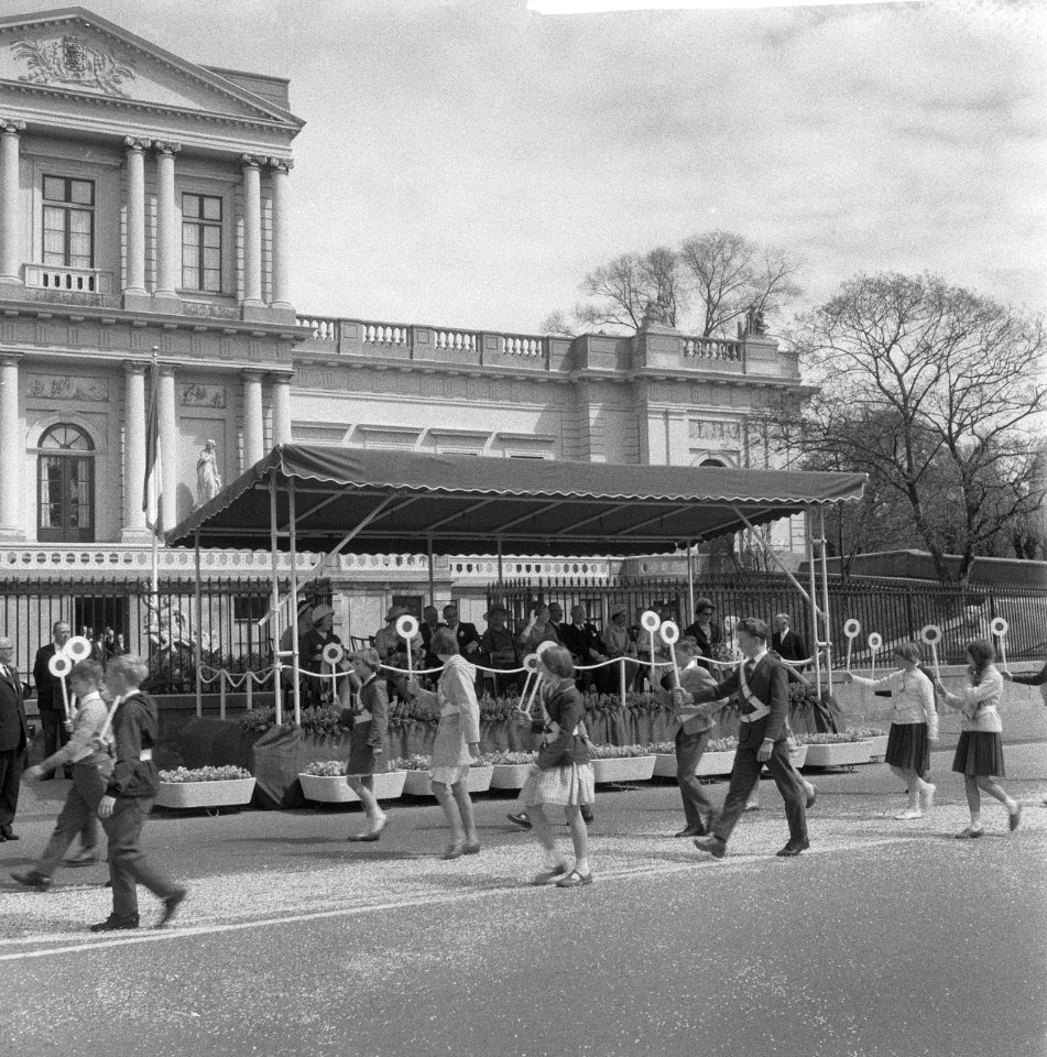 Koninklijk bezoek aan Haarlem, Bestanddeelnr 913-9051