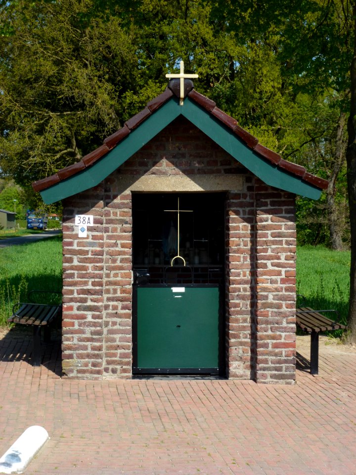 Koningsbosch (Echt-Susteren) wegkapel Aan Reians, exterieur
