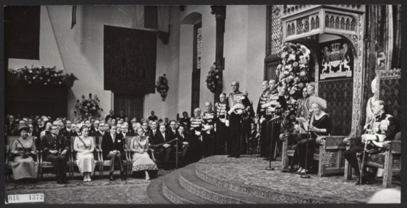 Koninklijk huis, prinsen, koninginnen, prinsjesdag, TROONREDES, Bernhard, prins,, Bestanddeelnr 016-1372