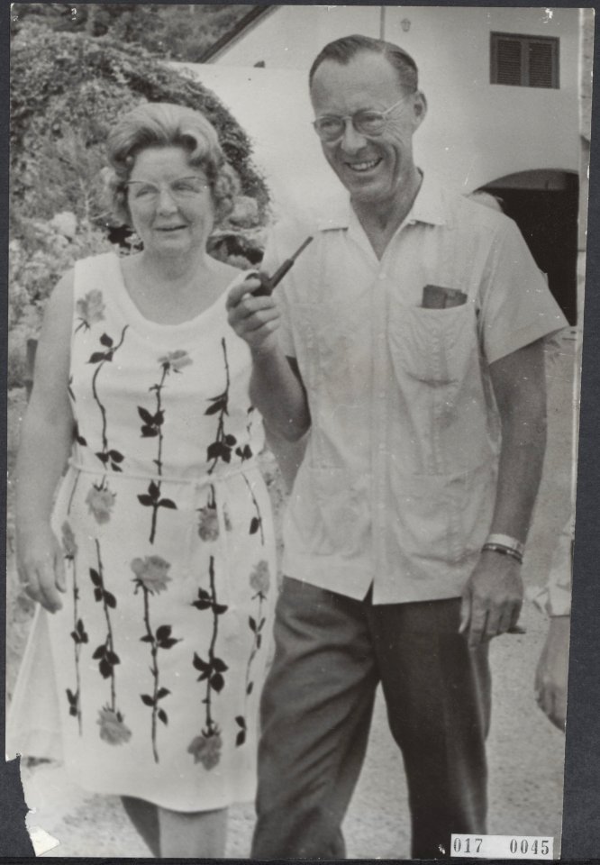 Koningin Juliana en prins Bernhard, Bestanddeelnr 017-0045
