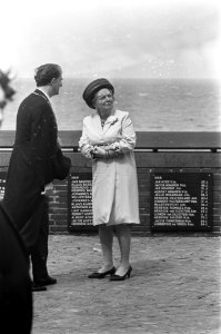 Koningin Juliana bezoekt Urk, Bestanddeelnr 921-3427