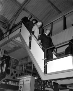 Koningin Juliana een dag te gast bij de NS tgv 125-jarig bestaan, Hare Majest, Bestanddeelnr 916-9254