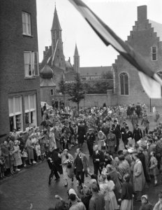 Koningin Juliana en prins Bernhard bezoeken Middelburg, Bestanddeelnr 906-5449