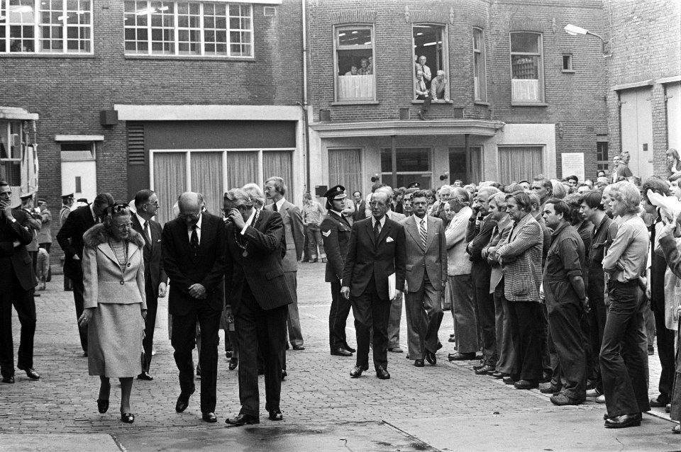 Koningin Juliana bezoekt Veenendaal, Bestanddeelnr 928-7985