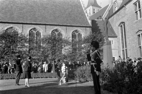 Koningin Juliana bezoekt Zeeland ter gelegenheid herdenking bevrijding van Zeela, Bestanddeelnr 922-9258
