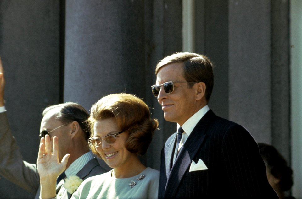 Koninginnedag, Beatrix, prinses, Bernhard, prins, Claus, prins, Utrecht, Bestanddeelnr 254-7811